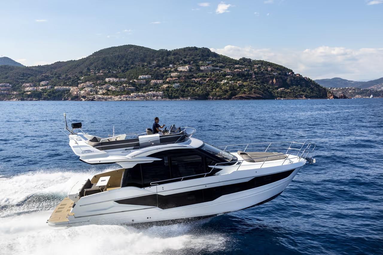 Galeon Yachts 400 FLY